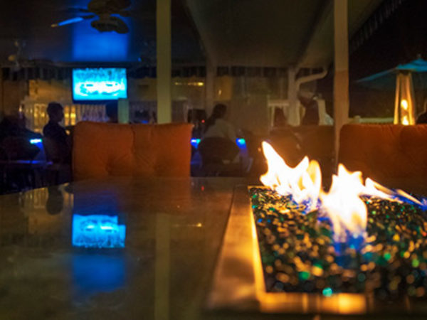 Poolside Bar & Grill