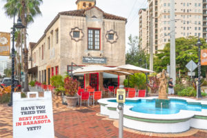 Downtown Sarasota popular lunch destination