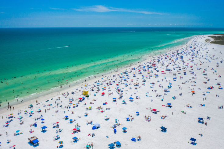 Siesta,Key,Beach,Sarasota,Florida,Beautiful,Sunny,Day,Blue,Waters